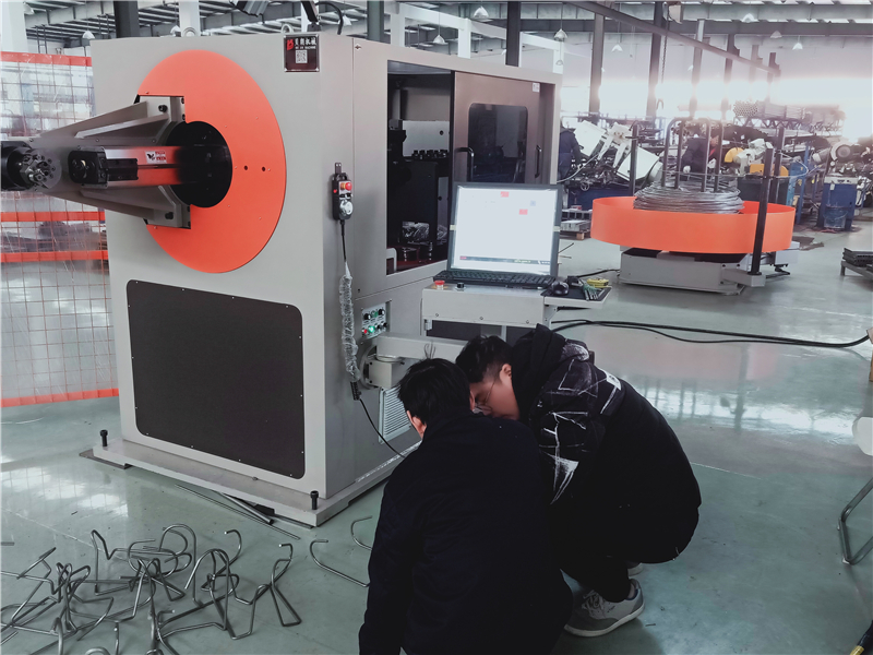 貝朗技術(shù)在客戶(hù)處培訓(xùn)